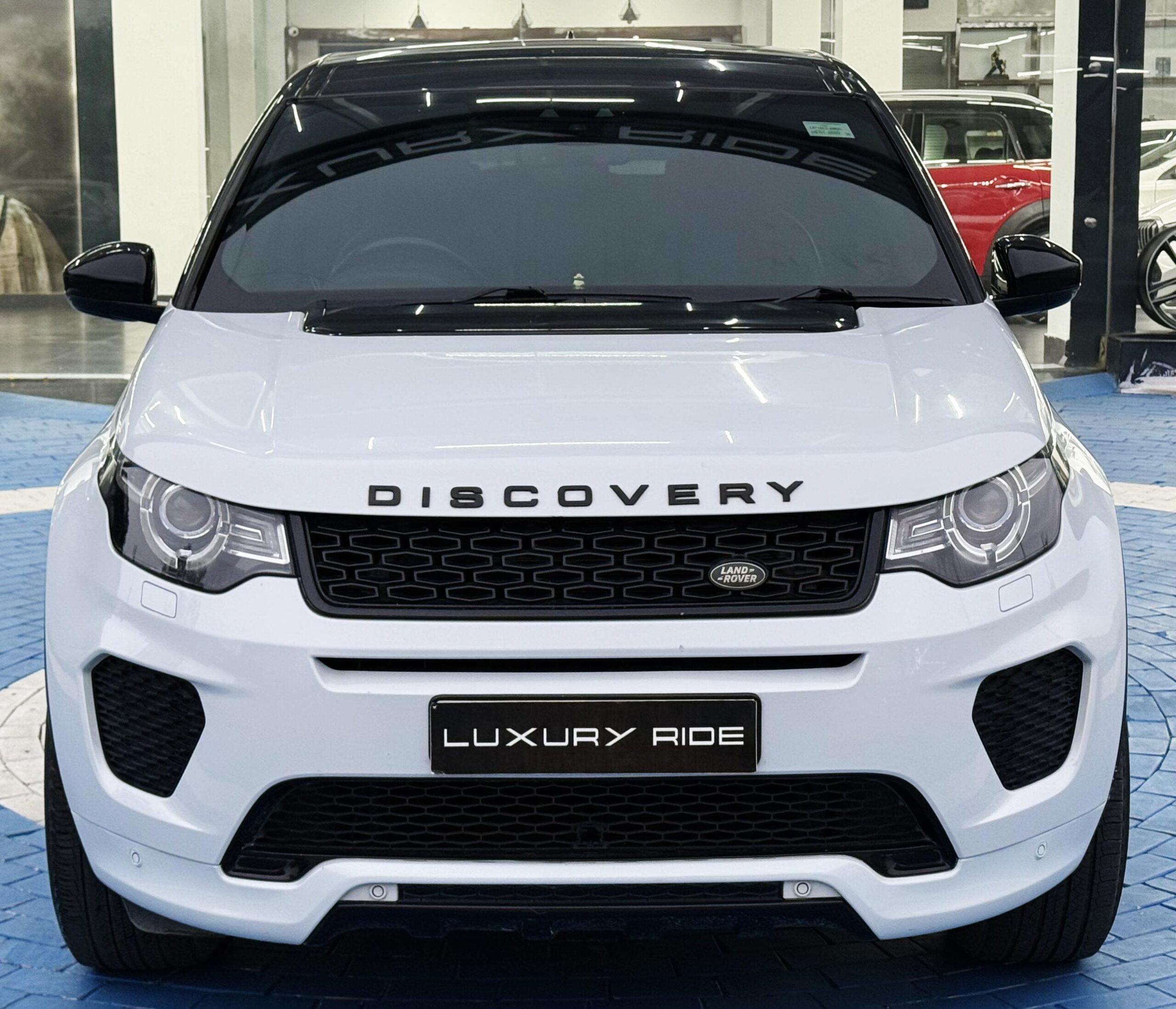 Land Rover Discovery Sport 2.0 R-Dynamic SE