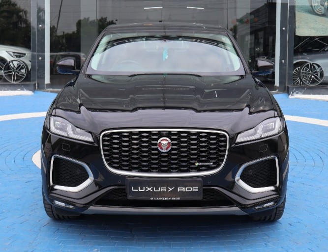 Jaguar F-Pace R Dynamic Se