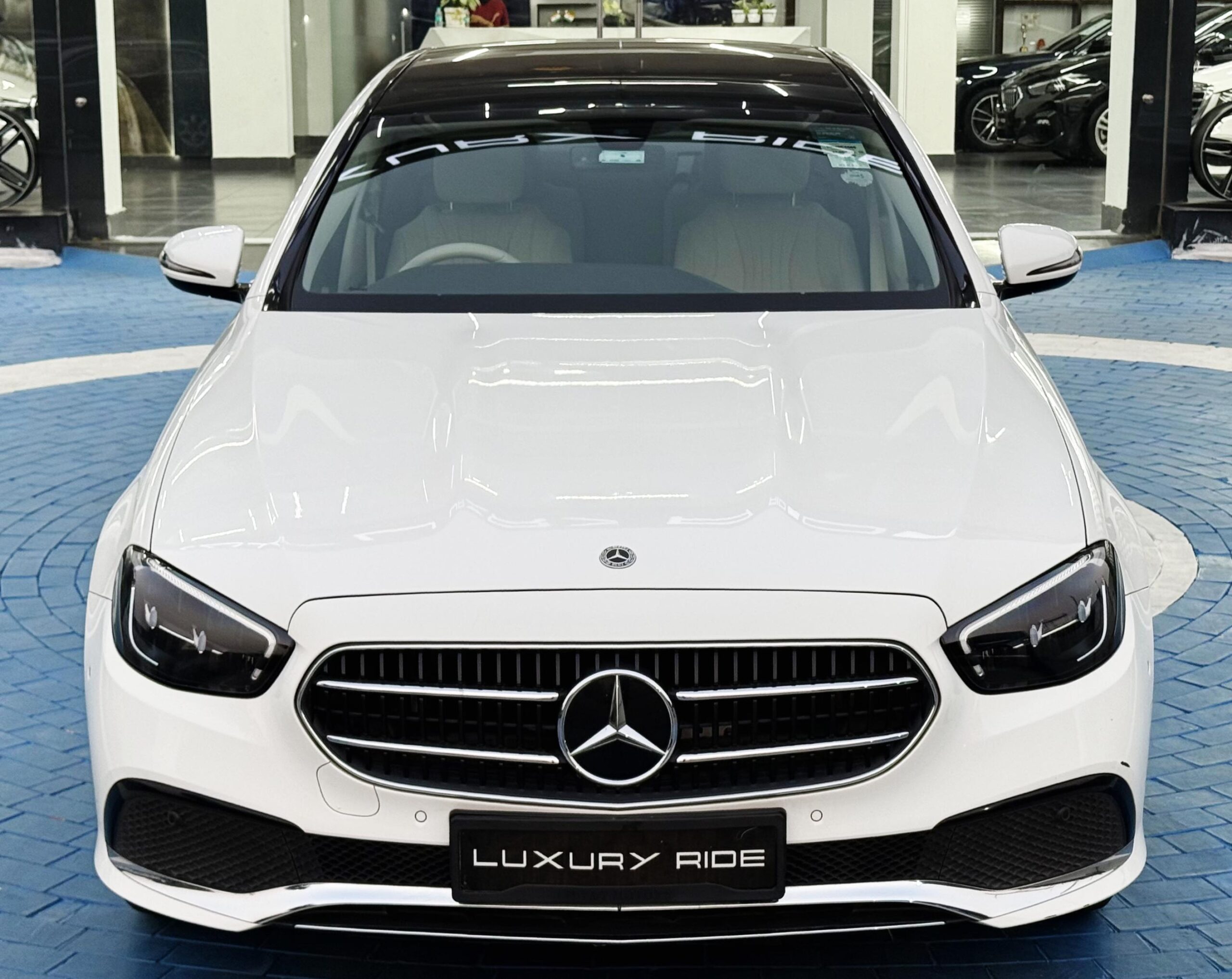 Mercedes- Benz E Class E 220 d Exclusive