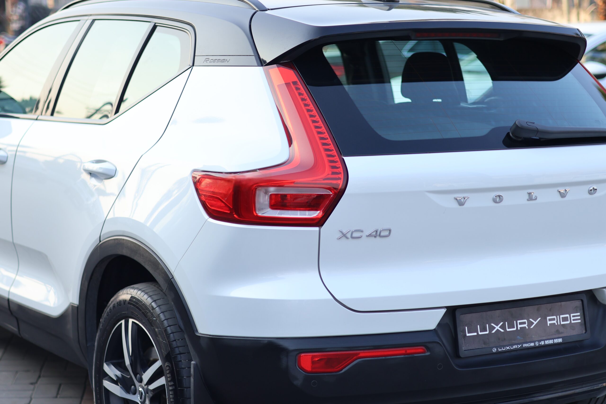 Volvo XC 40 T4
