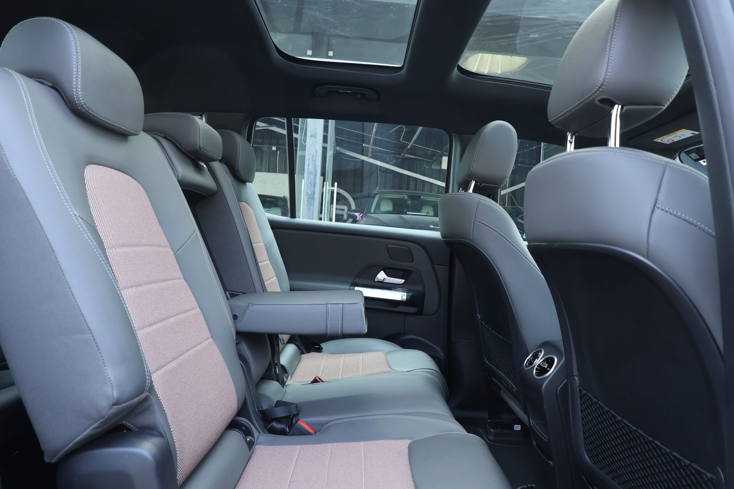 Mercedes-Benz EQB 350 4Matic