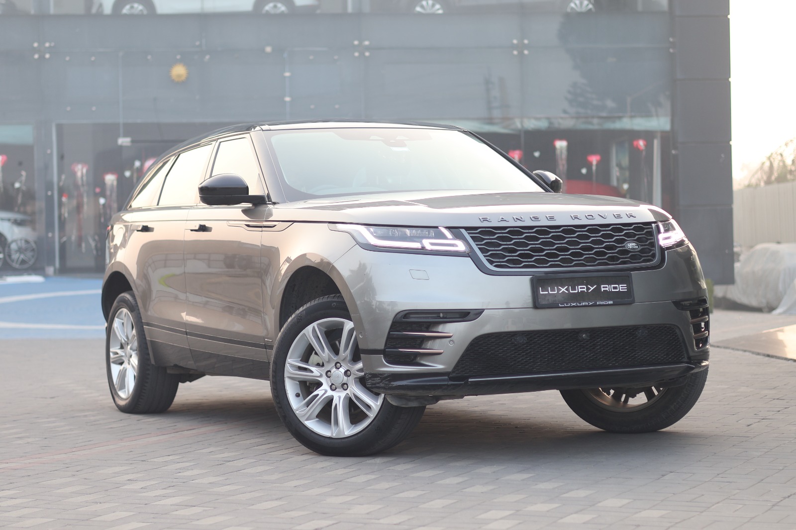 Range Rover Velar 2.0 R Dynamic