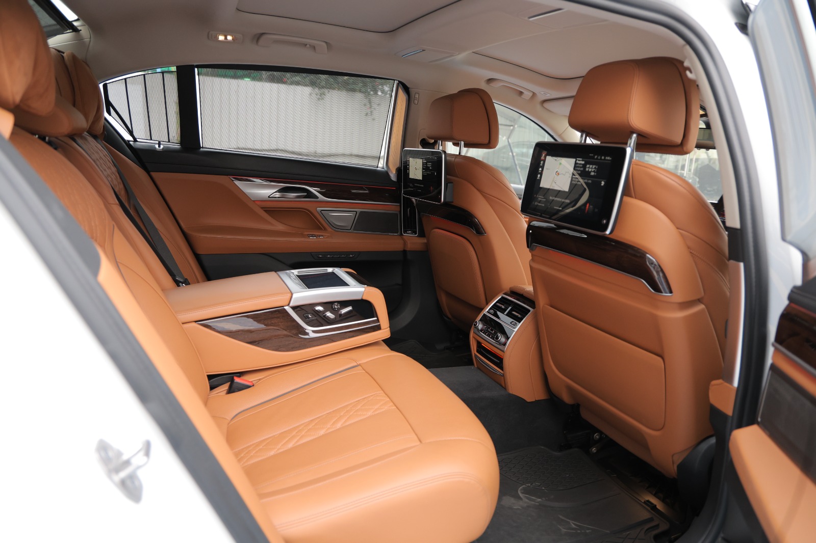 BMW 7 Series 730Ld DPE Signature