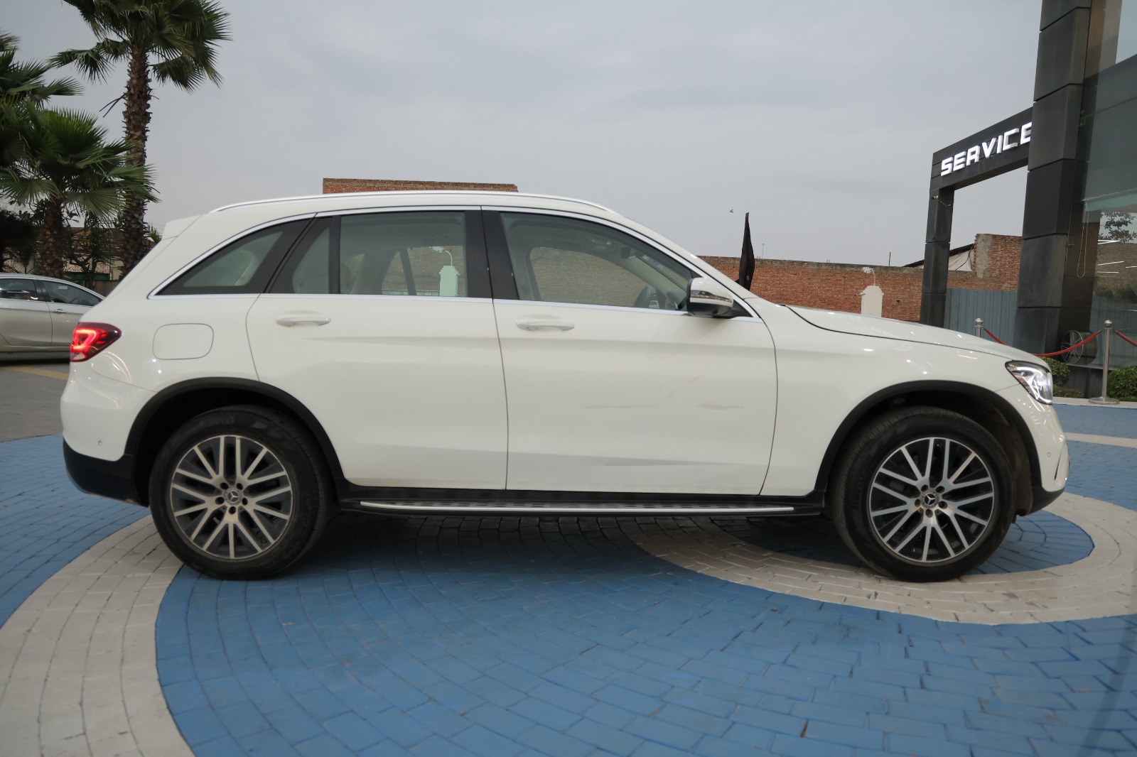 Mercedes-Benz GLC 200