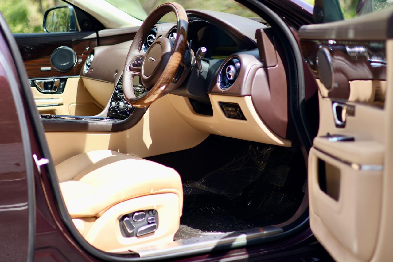 Jaguar XJL 2.0 Portfolio