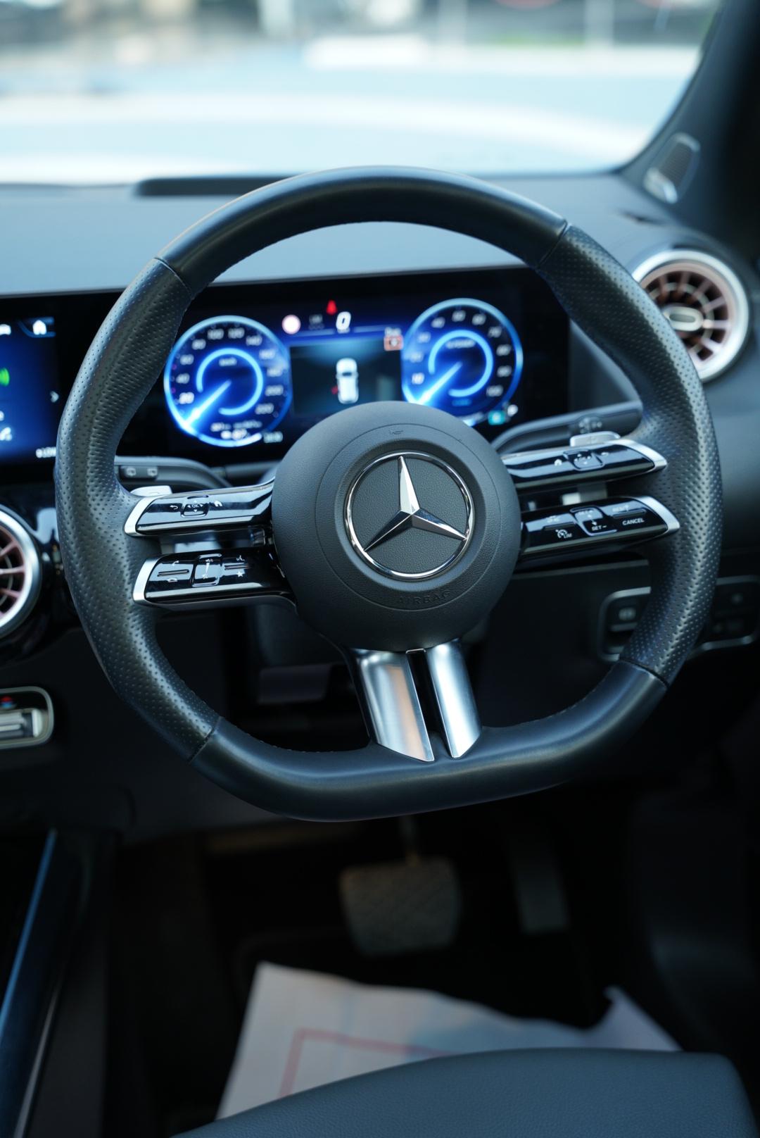 Mercedes-Benz EQA 250 Plus