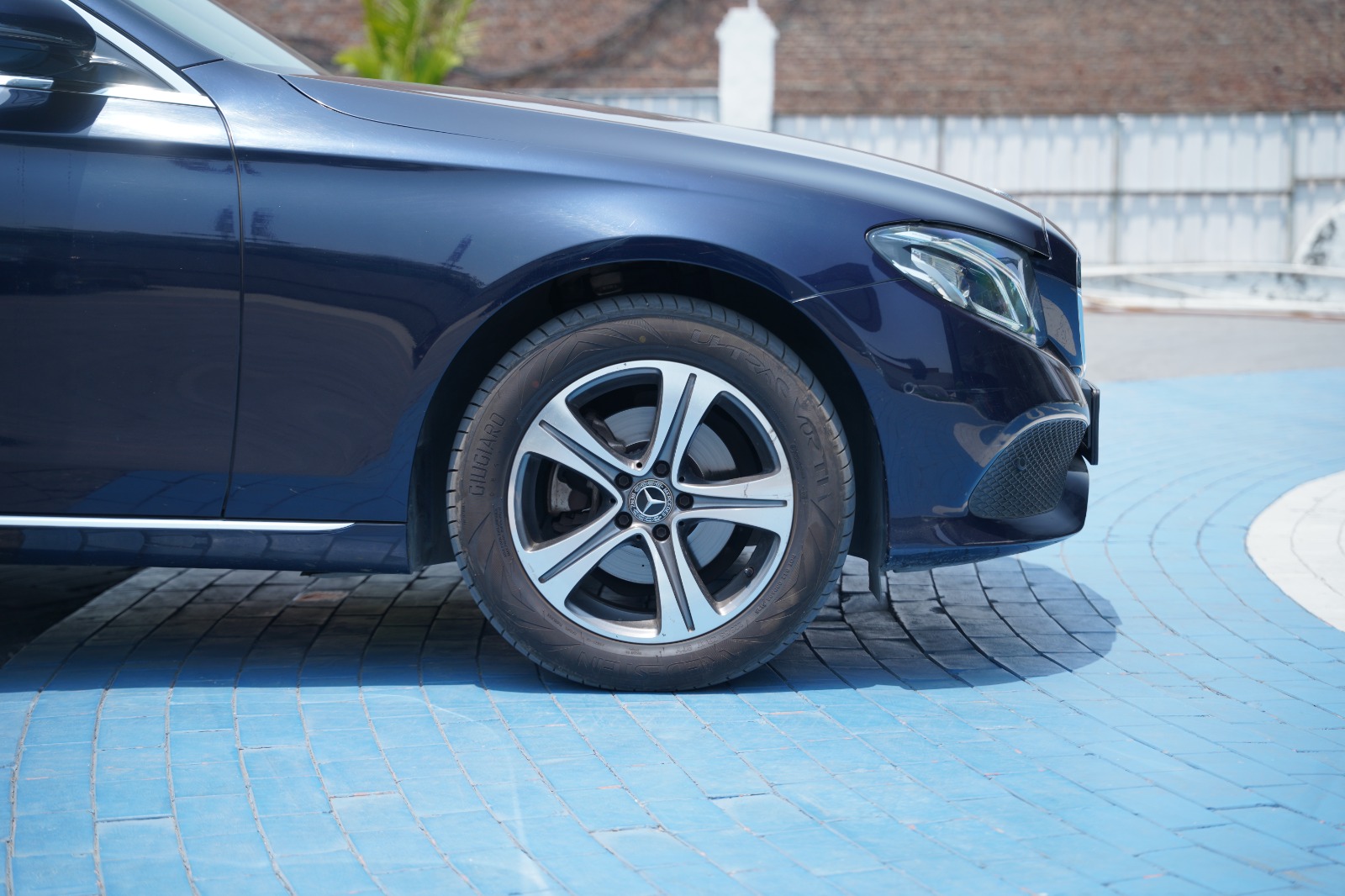 Mercedes-Benz E Class E 220d