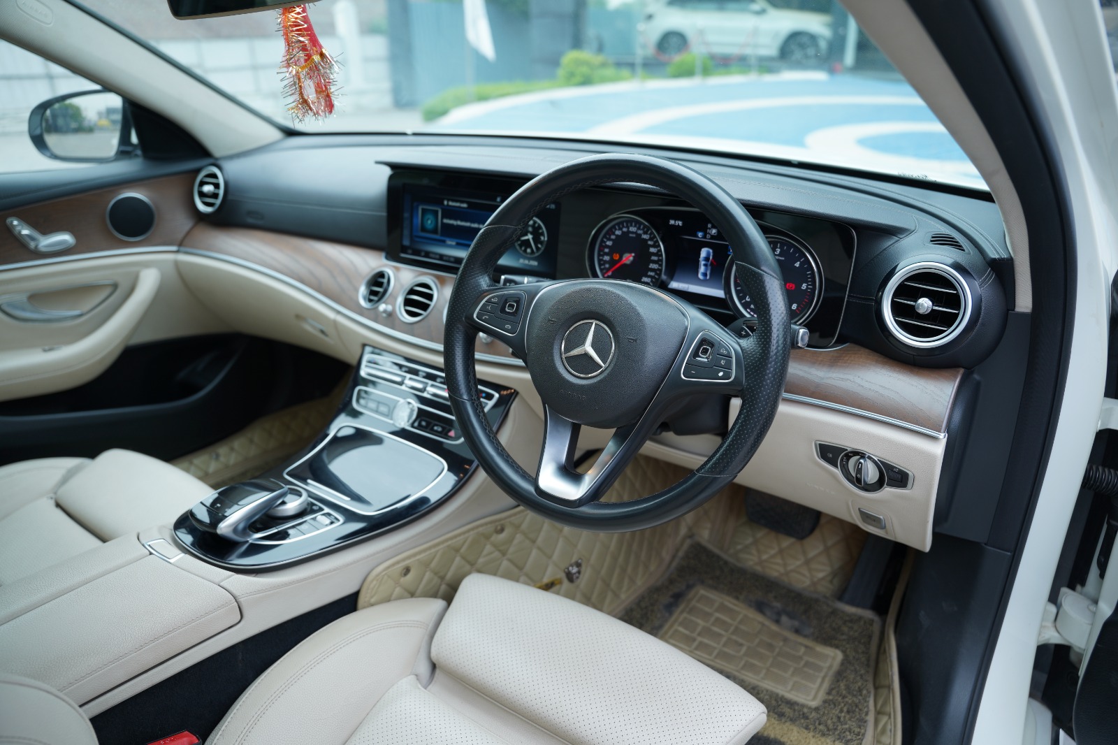 Mercedes-Benz E Class E 220d