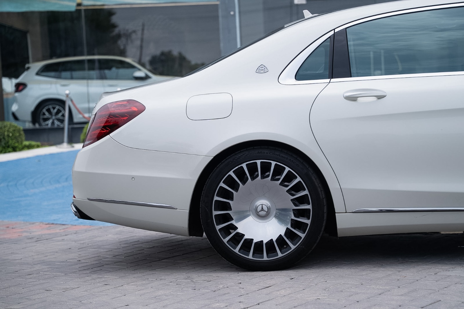 Mercedes-Benz Maybach S-Class S 560